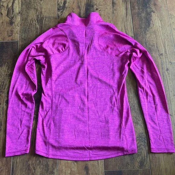 New Balance pullover - Picture 5 of 5